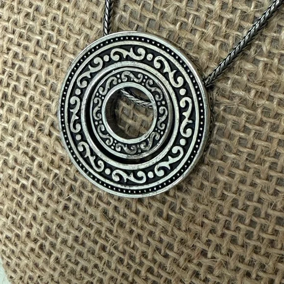 New Brighton Central Park Silver Scroll Halo Pendent Necklace - Picture 4 of 4